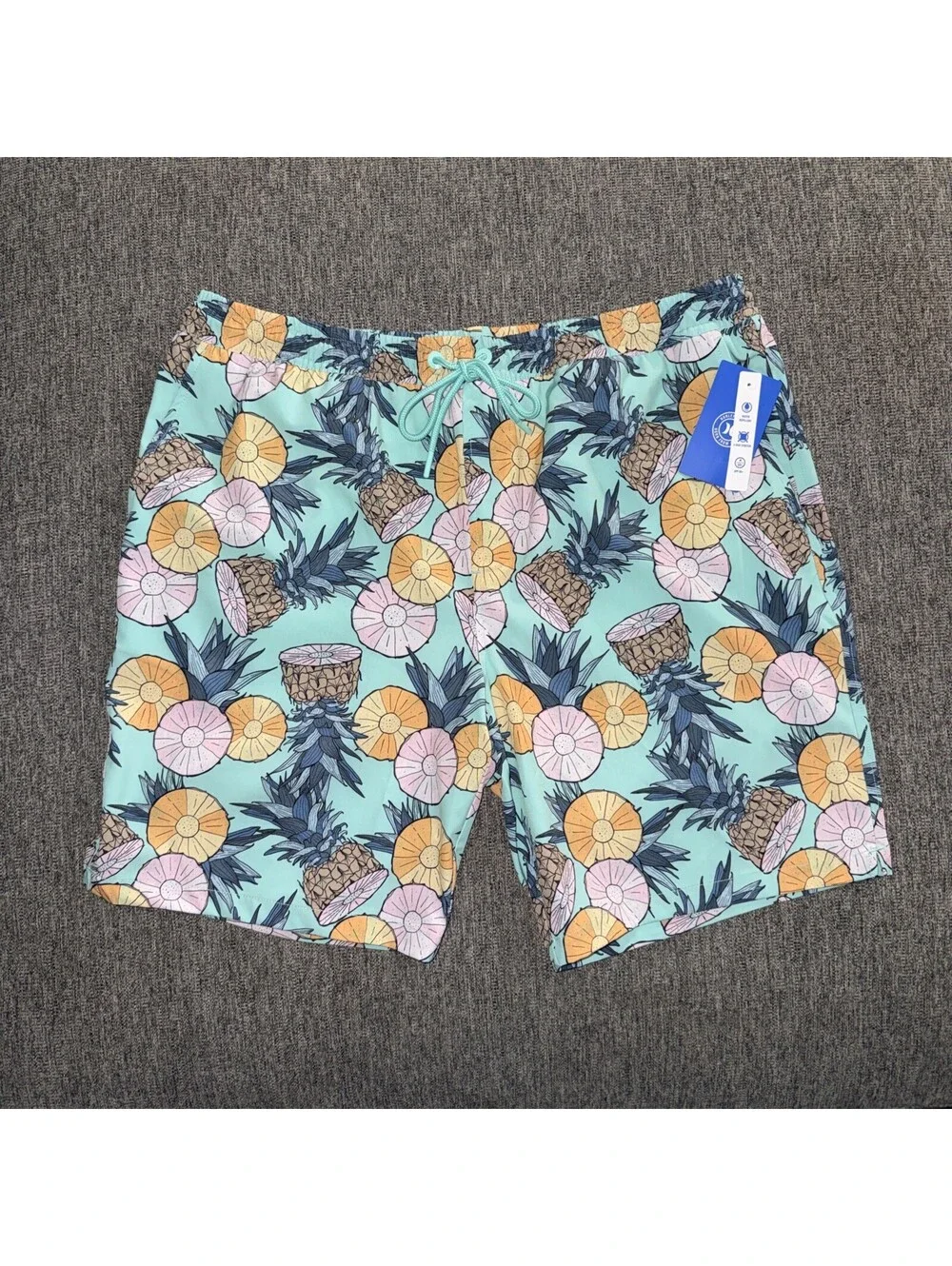 Hurley Swim Men’s L Shorts Tropical Mist Pineapple/Floral HSP225SMB-16593 New